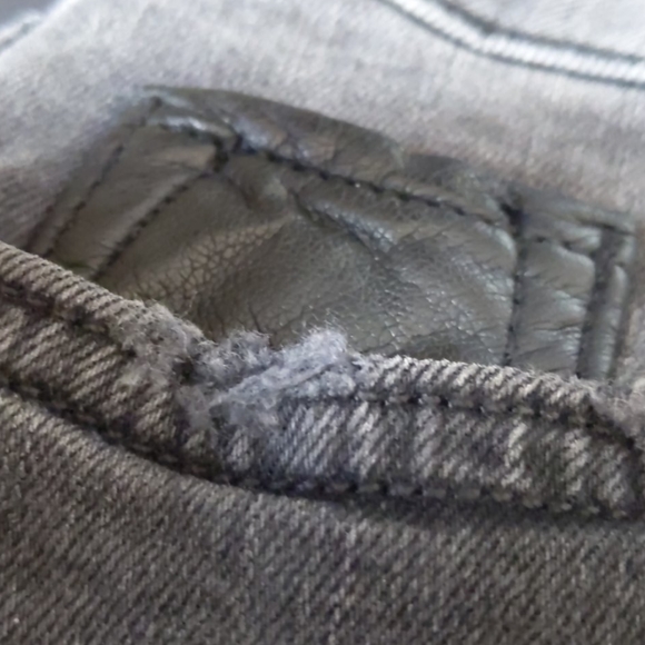 Zara Black Distressed Mini Skirt S - Picture 5 of 5